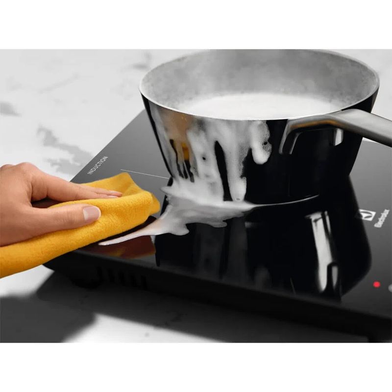 cooktop-inducao-electrolux-preto