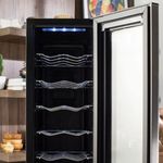 Adega-de-Vinhos-Electrolux-12-Garrafas-ACB12-Com-Controle-de-Temperatura-Preto-Bivolt-01121WBA089.5