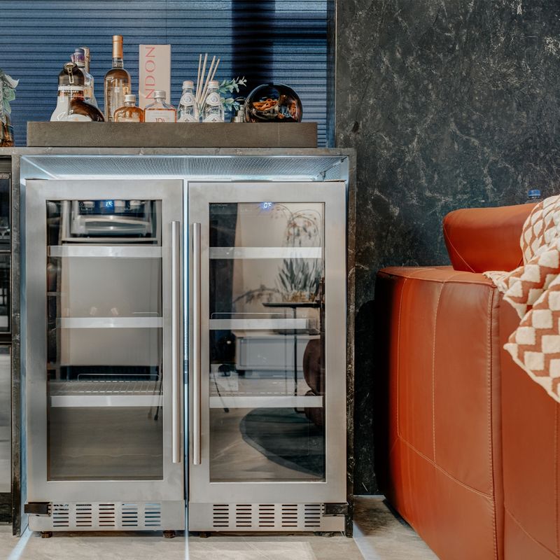 Frigobar-Elettromec-86L-Connect-de-Embutir-Inox-220V-FB-BI-86-XV-2ATB-Cook-Eletroraro--4-