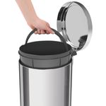 Lixeira Tramontina com Pedal Brasil Inox 30L 94538_130 -3-.jpg